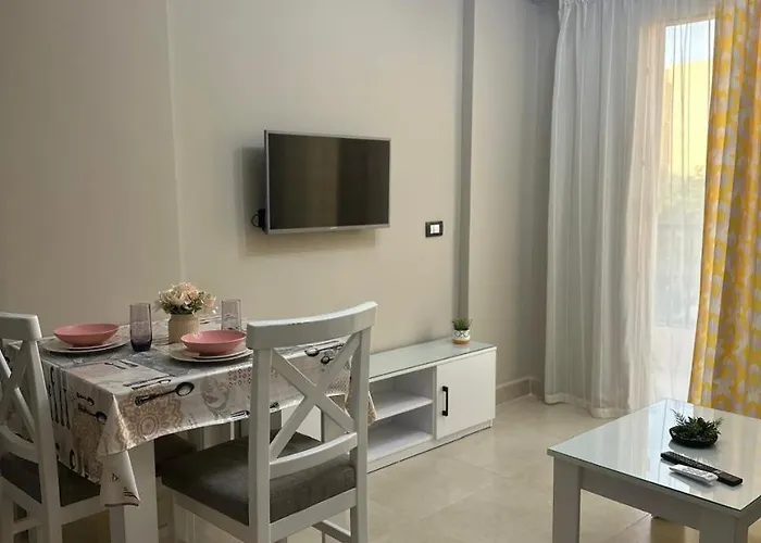 Smart The View Apartment